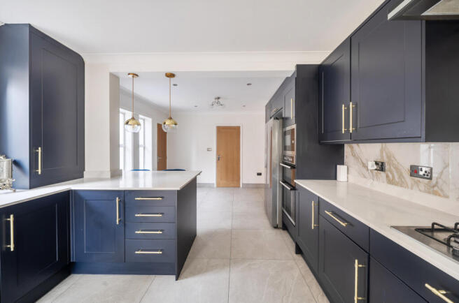 1424674-17-69af00...