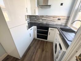 9, 117 119 Oakwood House, West Hill Road, Bournemouth BH2 5PH