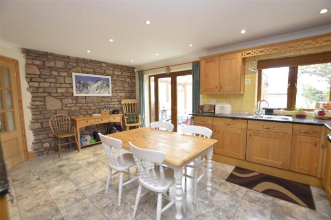 Kitchen/Breakfast