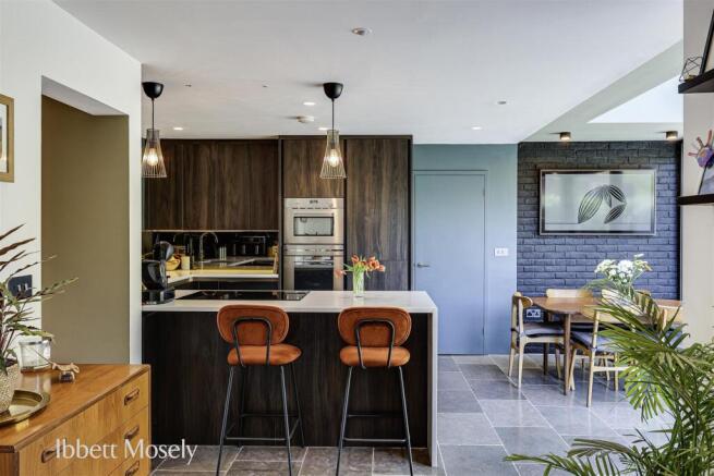 11 Kitchen dining room.jpg