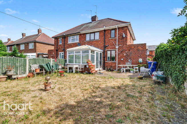 2 bed Semi-Detached for sale Image 4