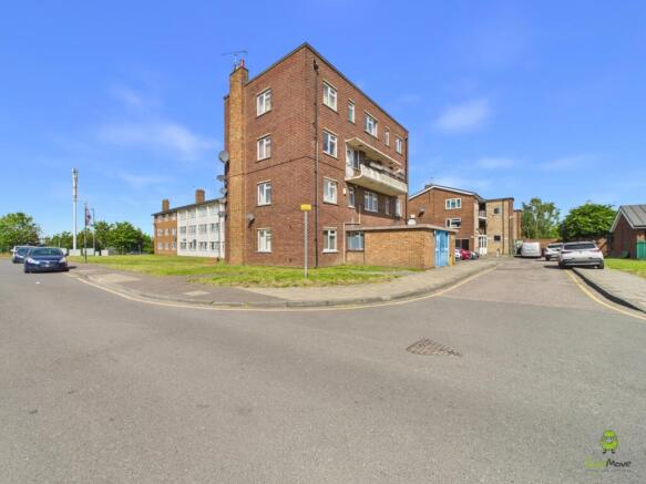 Front Aspect - presented by James Hillier Ewemove 