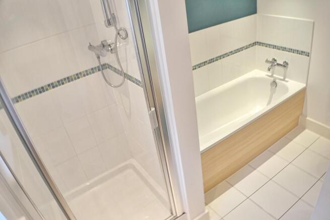 Master En-suite