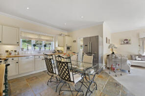 Dinsley House, Highbourne Park, Maidstone ME17 2PE