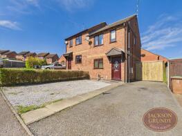 14, Ruskin Way, Daventry NN11 4TT