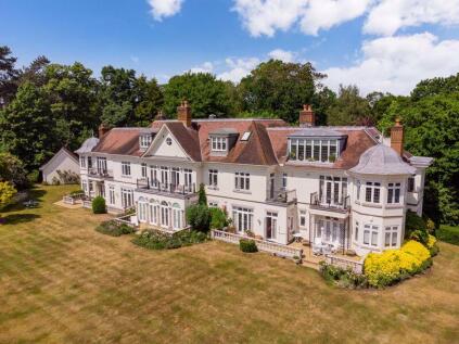 Priory Road, Ascot