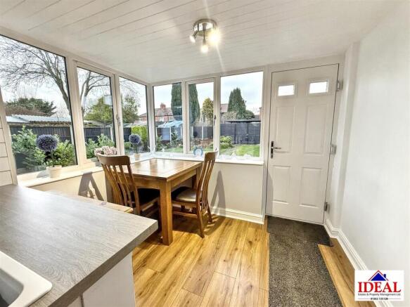3 bed Detached Bungalow for sale Image 8