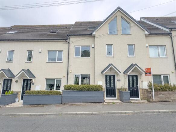 3 bed Terraced for sale in dewsbury