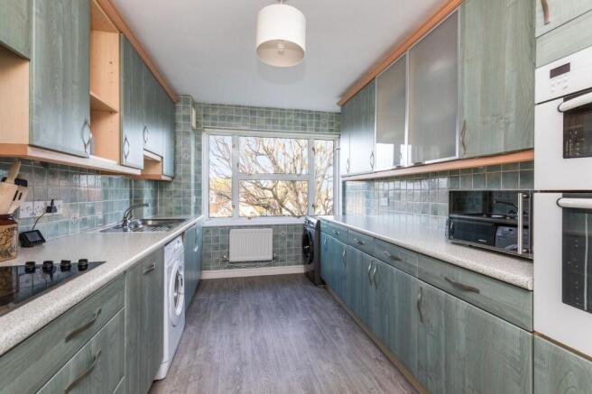 Downview Road, Camargue Court, BN11 photo 4