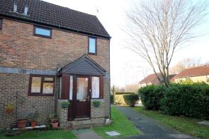 16, Lake View, Dorking RH5 4TH