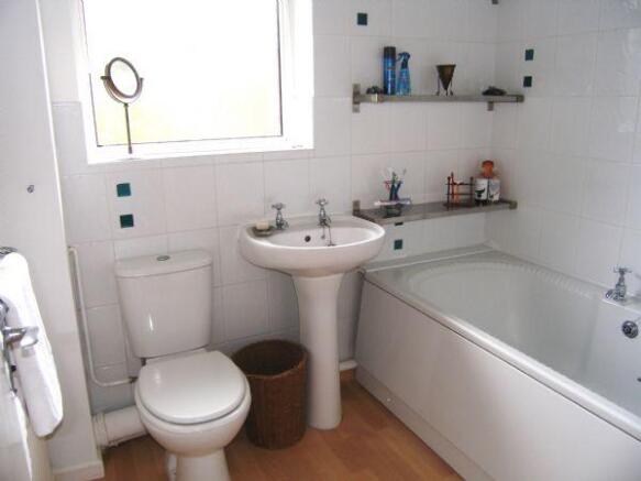 Photo 8