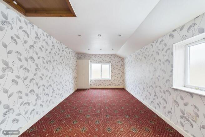 3 bed Semi-Detached for sale Image 9