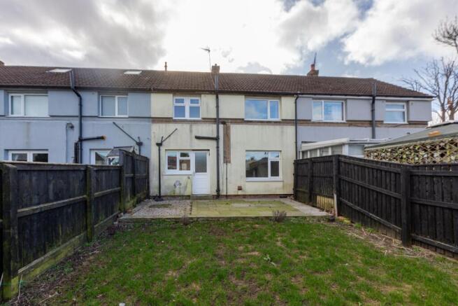 3 bed Terraced for sale Image 9