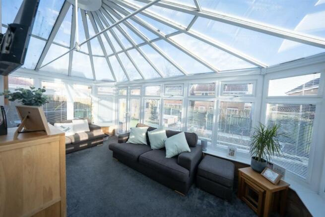 Sun room / conservatory