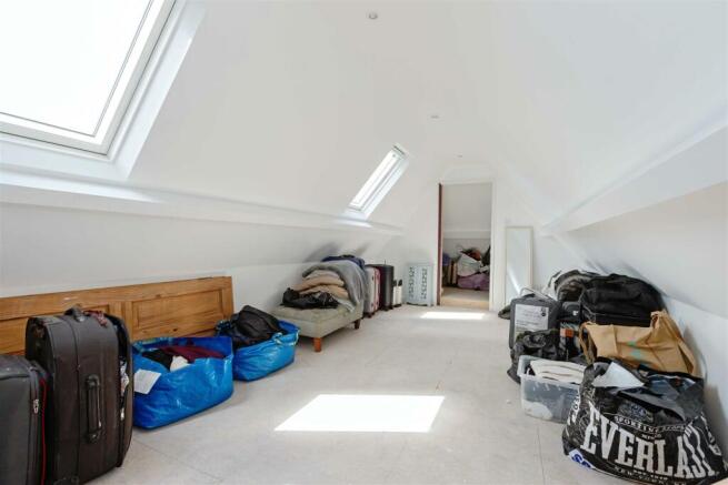 For Sale by Aspire Residential - Offington Lane