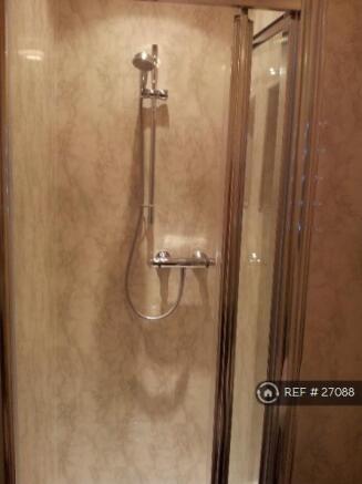 En-Suite Shower