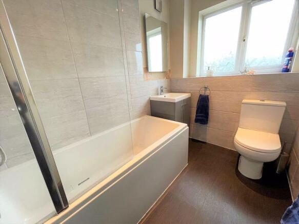 Main Bathroom