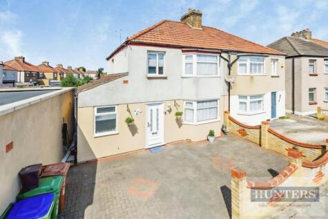 Westbrooke Crescent, Welling, Kent, DA16