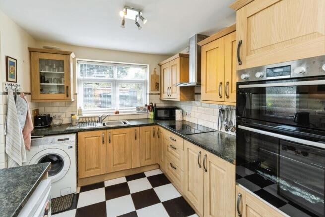 Whitchurch Road, Milton Green, Chester, CH3 photo 4