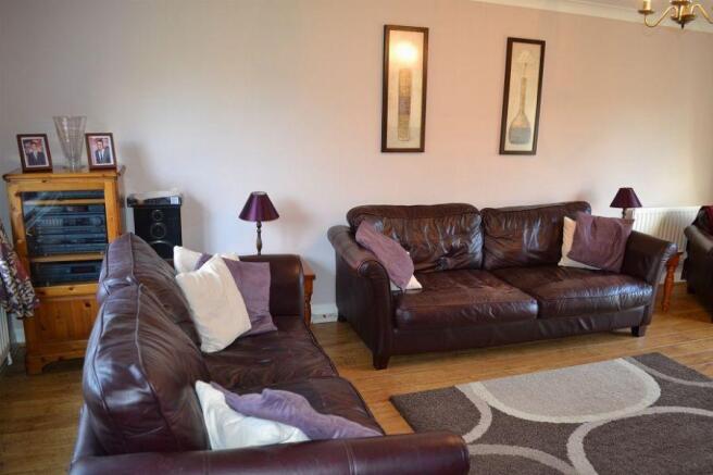 LOUNGE 3