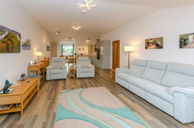 Whitehall Road, Rhos on Sea, Colwyn Bay, Conwy, LL28 photo 4
