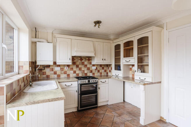 Dale Close, Stanway, Colchester photo 4