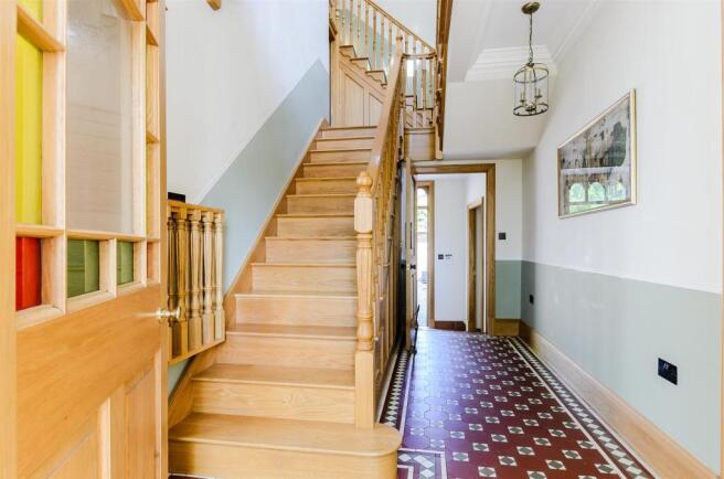 8293885-interior23.jpg
