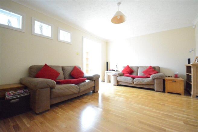 Lounge 2