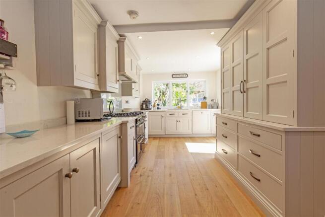 Kitchen-2.jpg
