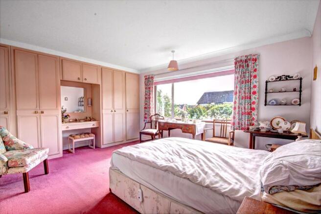 Bedroom One.jpg