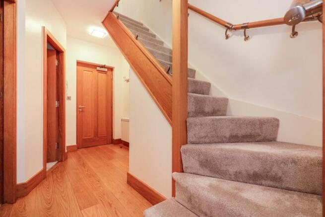 2 bed Duplex for sale Image 7