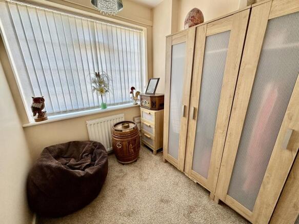 3 bed Semi-Detached Bungalow for sale Image 9