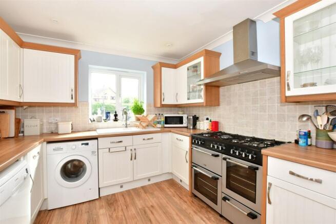 Kitchen/ Breakfast Room