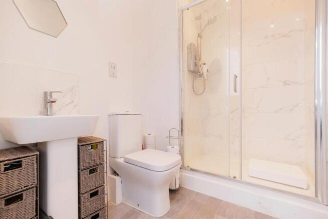 4 bed End of Terrace for sale Image 11