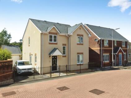 Ffordd Cambria, Pontarddulais, Swansea, West Glamorgan, SA4 8AB