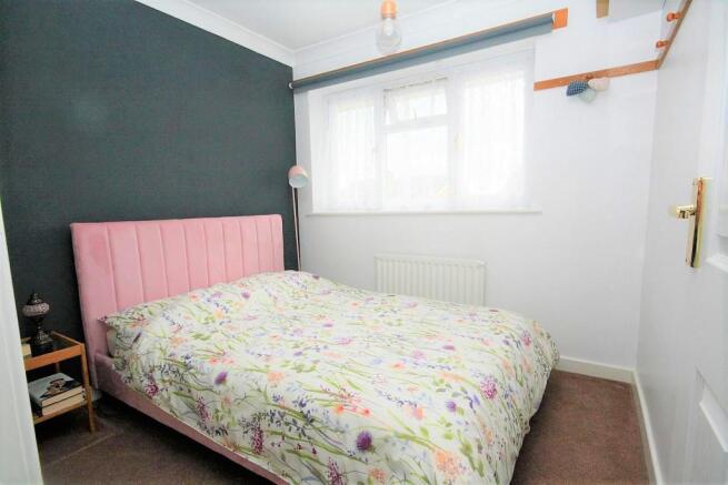 BEDROOM 2