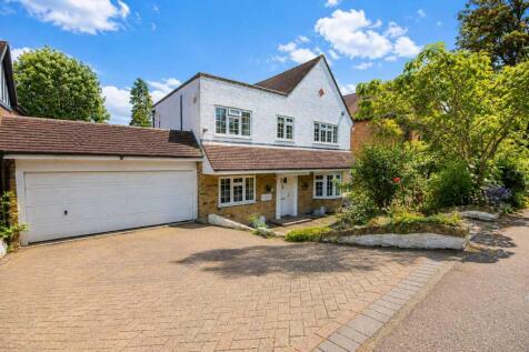 High Road, Loughton, Essex, IG10