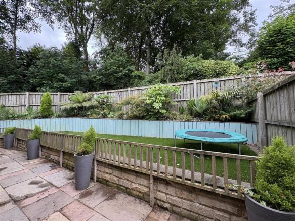 4 bed Detached for sale Image 4