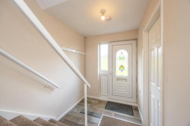 3 bed Semi-Detached for sale Image 7