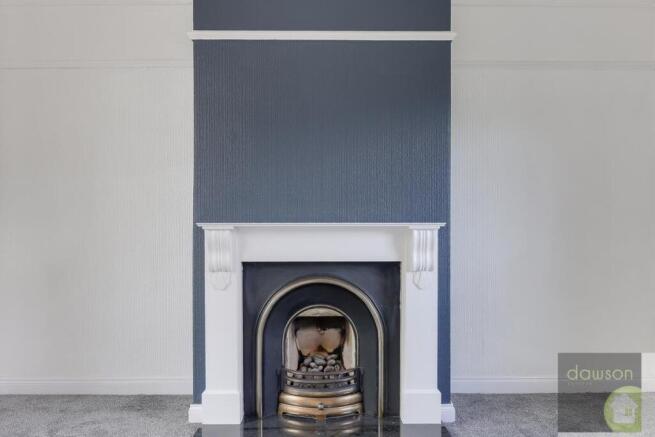 2 bed Terraced to rent Image 5