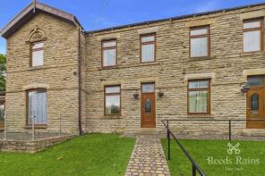705, Bradford Road, Batley WF17 8HZ