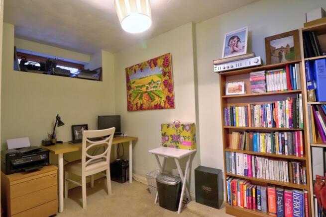 Study / Bedroom