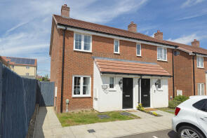 1, Joy Drive, Paddock Wood, Tonbridge TN12 6GU
