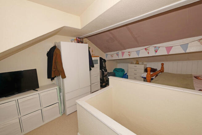 Attic Room/Bedroom 3