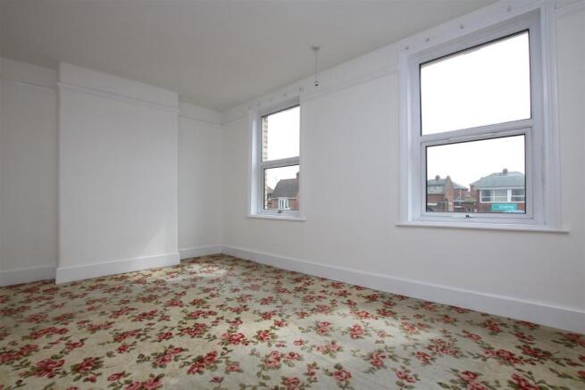 Bedroom 1.JPG