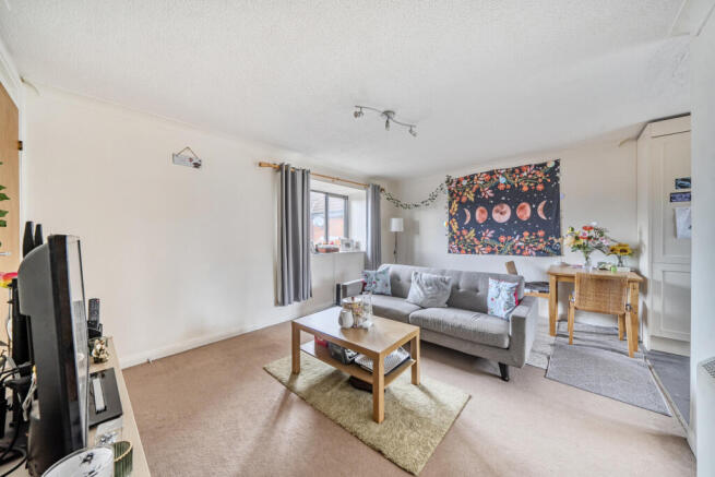 1403614-9-697381e...