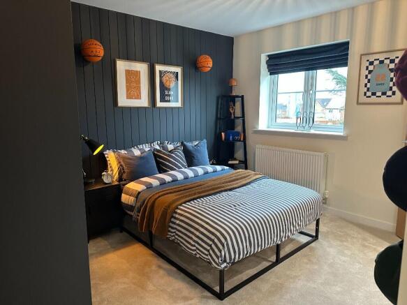4 bed Detached for sale Image 8