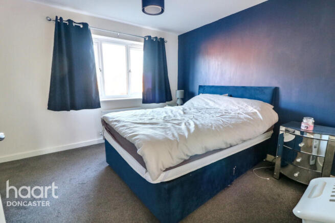 2 bed Semi-Detached for sale Image 7