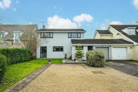 Cowley Way, Sutton Benger