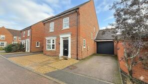 8, Huntingdon Place, Bourne PE10 0WQ